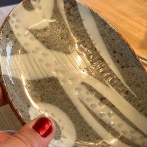 Artist ceramics piece signed 2014
Los Angeles Ca trinket dish